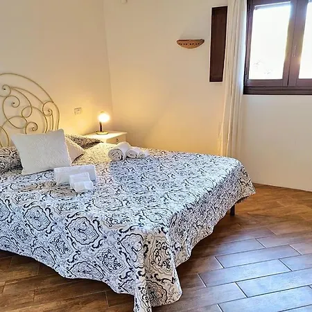 Casa Bouganville بورتو كيرفو